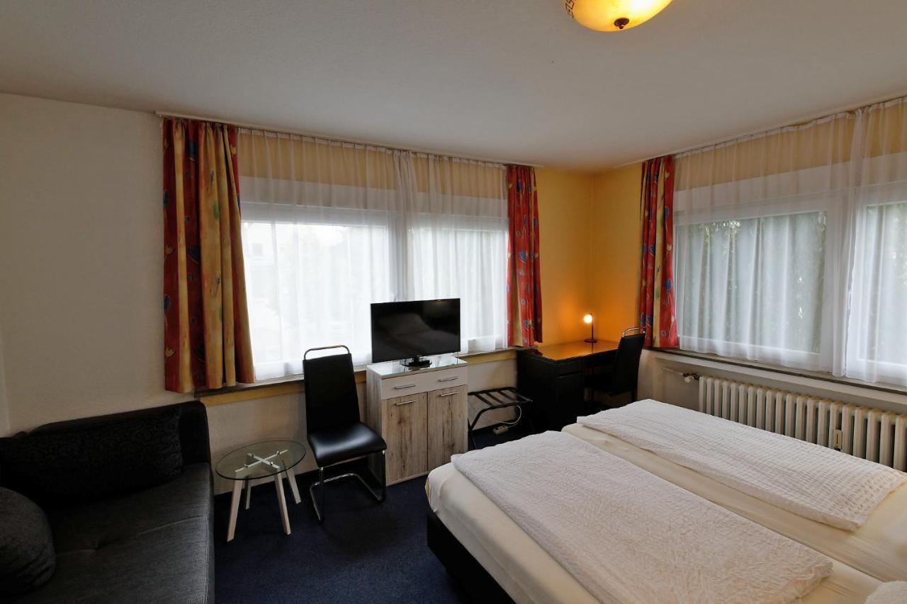 Hotel Wiedenhof ฮิลเดน ภายนอก รูปภาพ